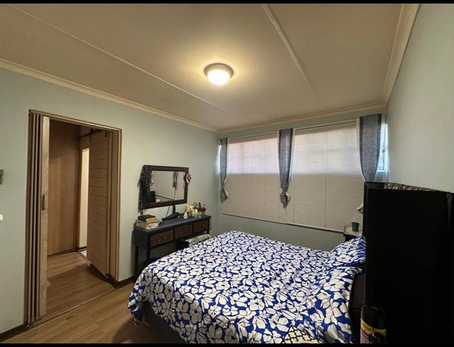 1 BEDROOM TOWNHOUSE FOR SALE IN WATERVAL EAST